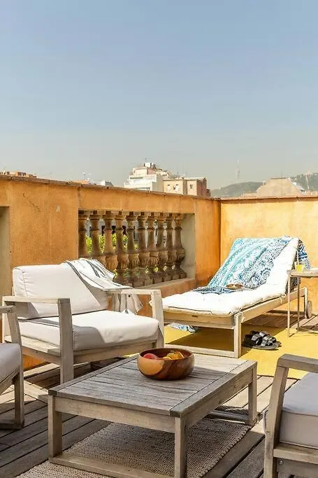 Canela Homes Barcelona Atic 0*,